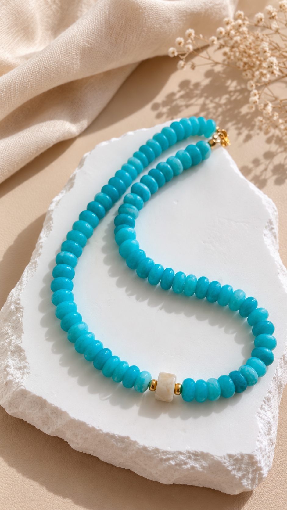 Capri Collar