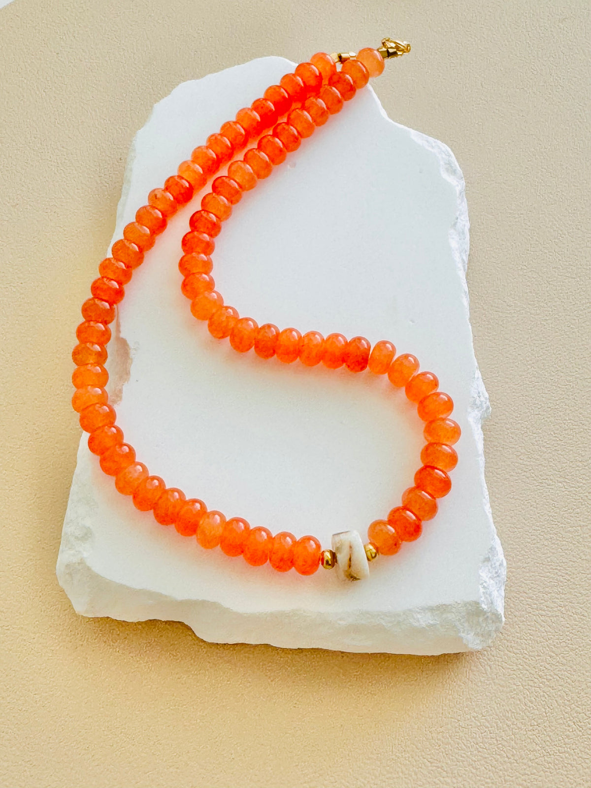 Capri Collar