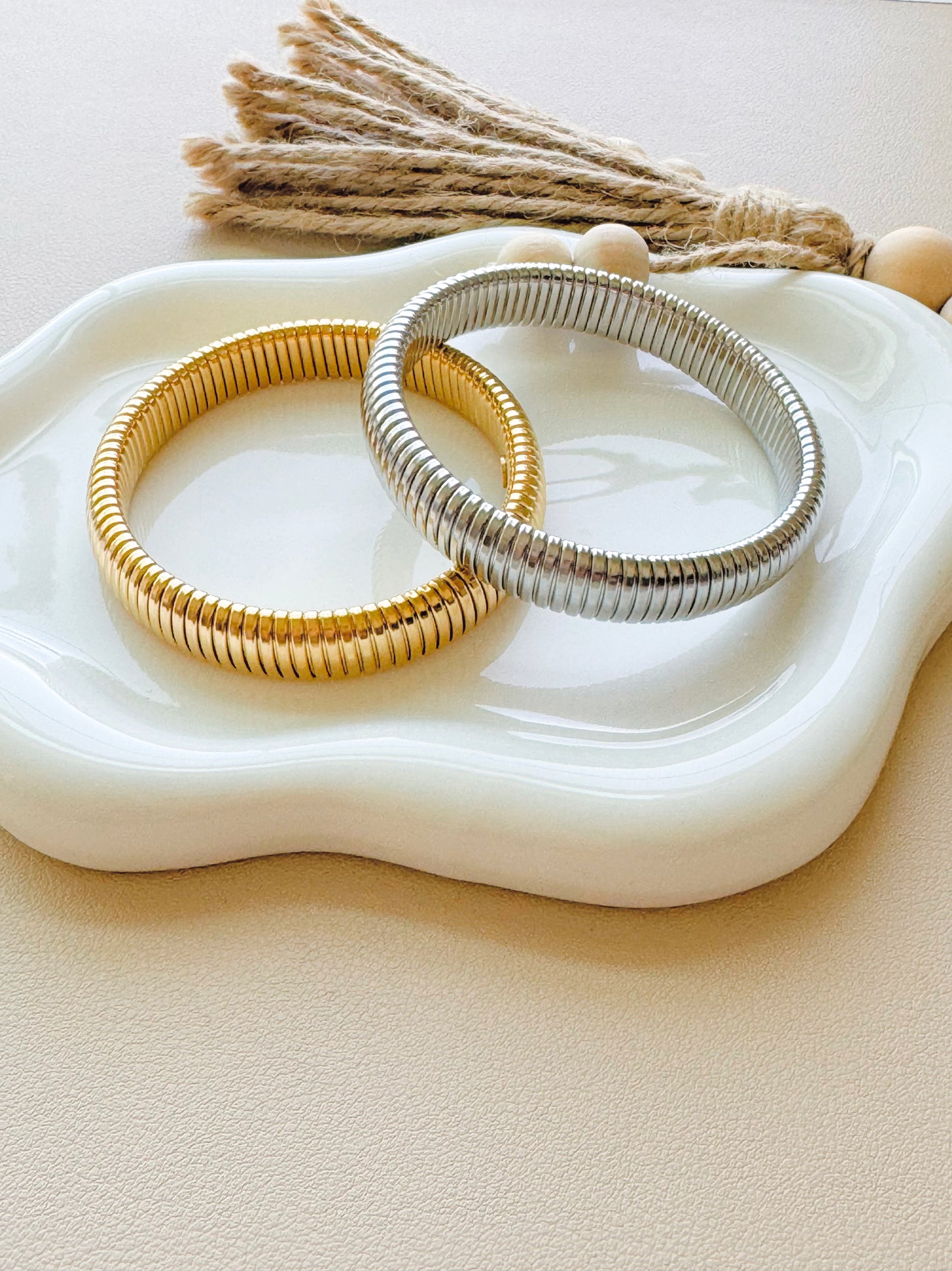 Signature Ring
